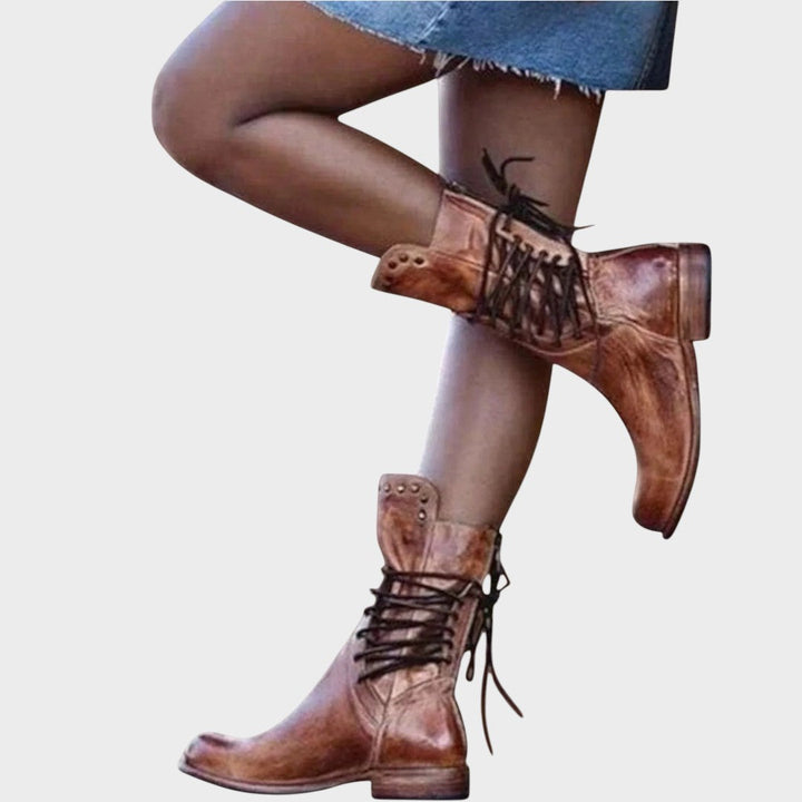 Yara | Botas de Piel con Cordones