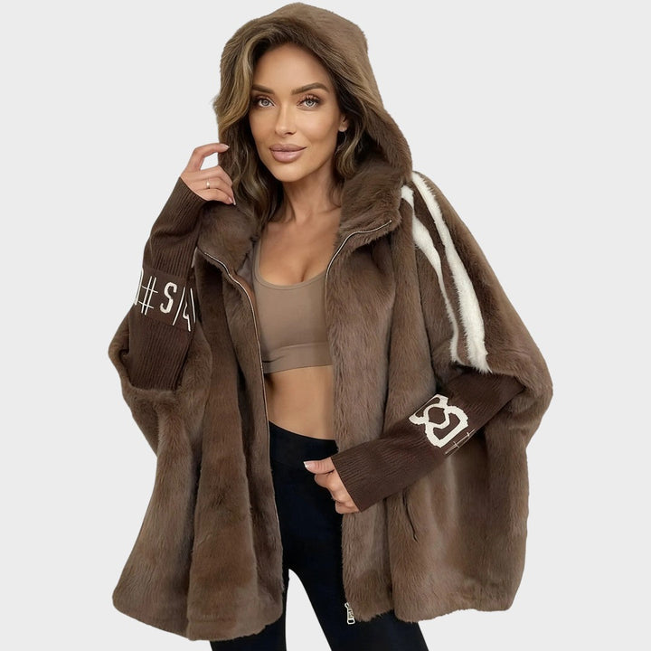 Beatrix |  Abrigo Elegante de Piel