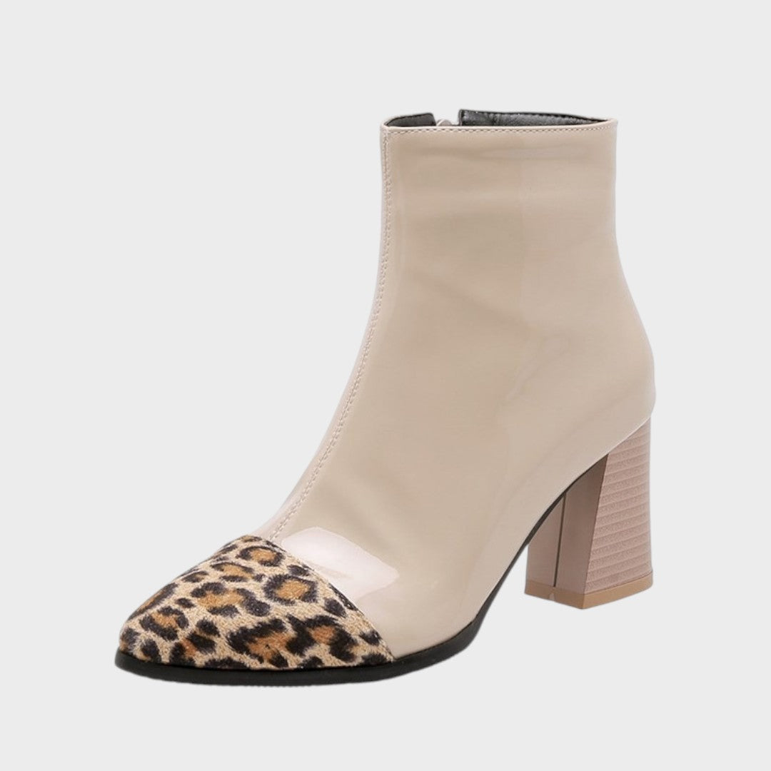 Diva | Botas de Charol con Estampado de Leopardo