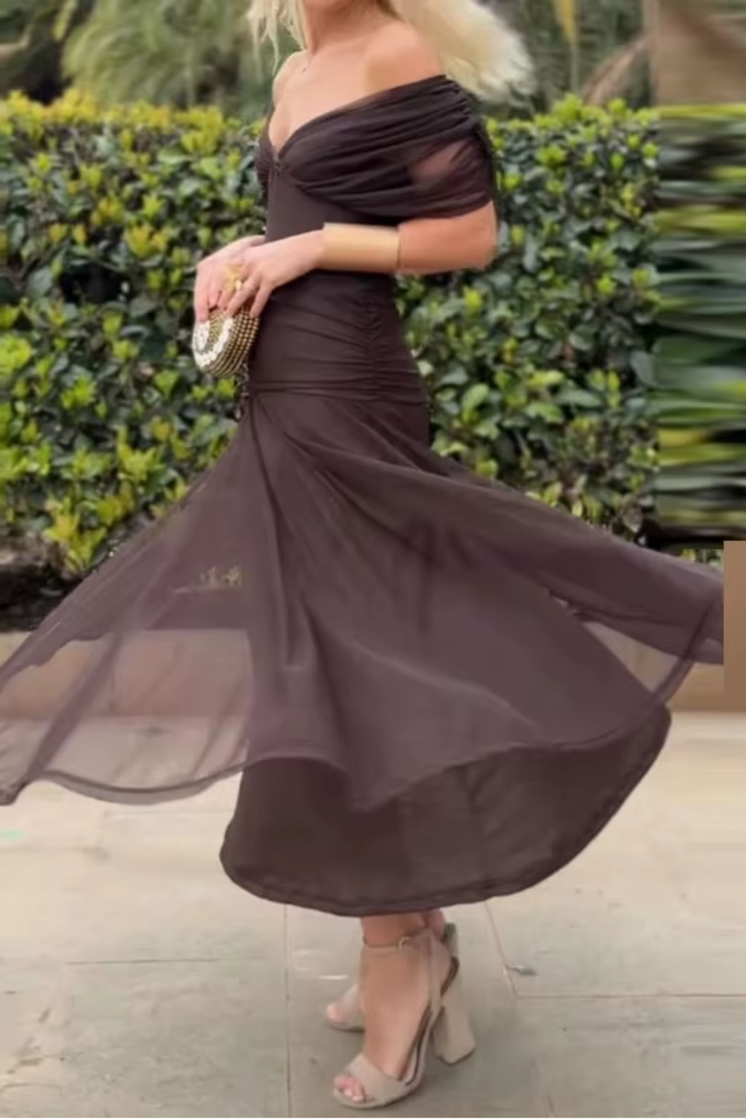 Vestido de Orden Alto