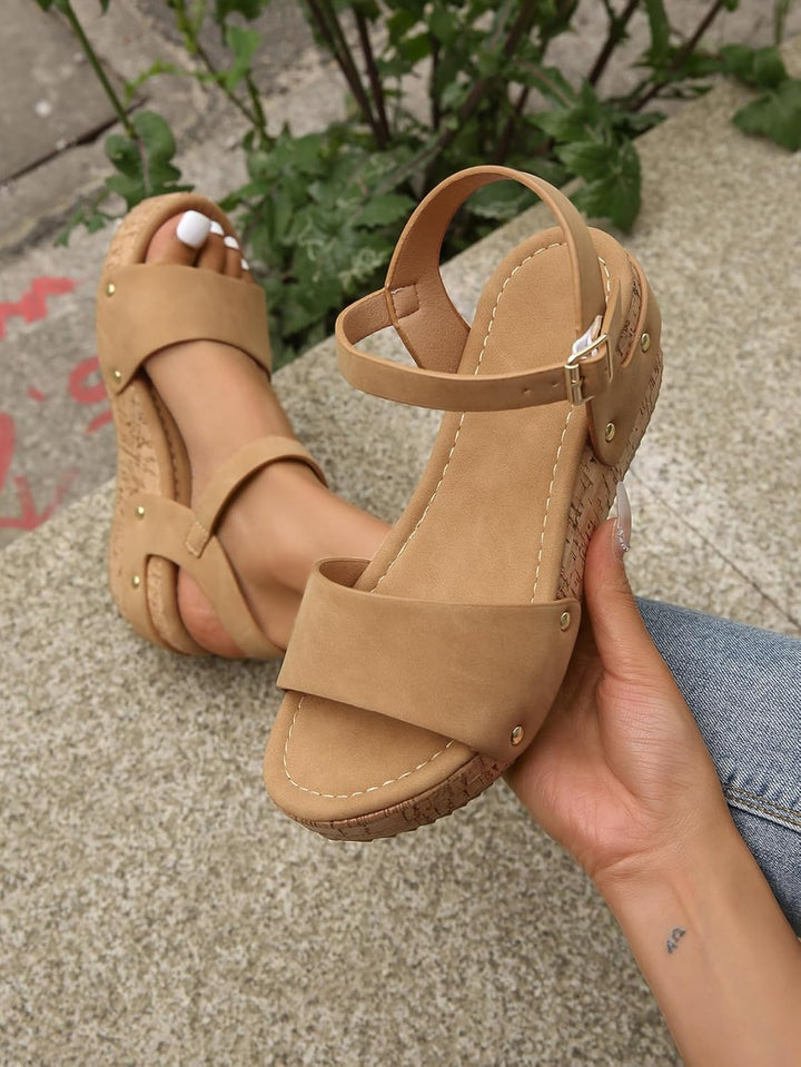 Daniela – Sandalias de Cuña Elegantes