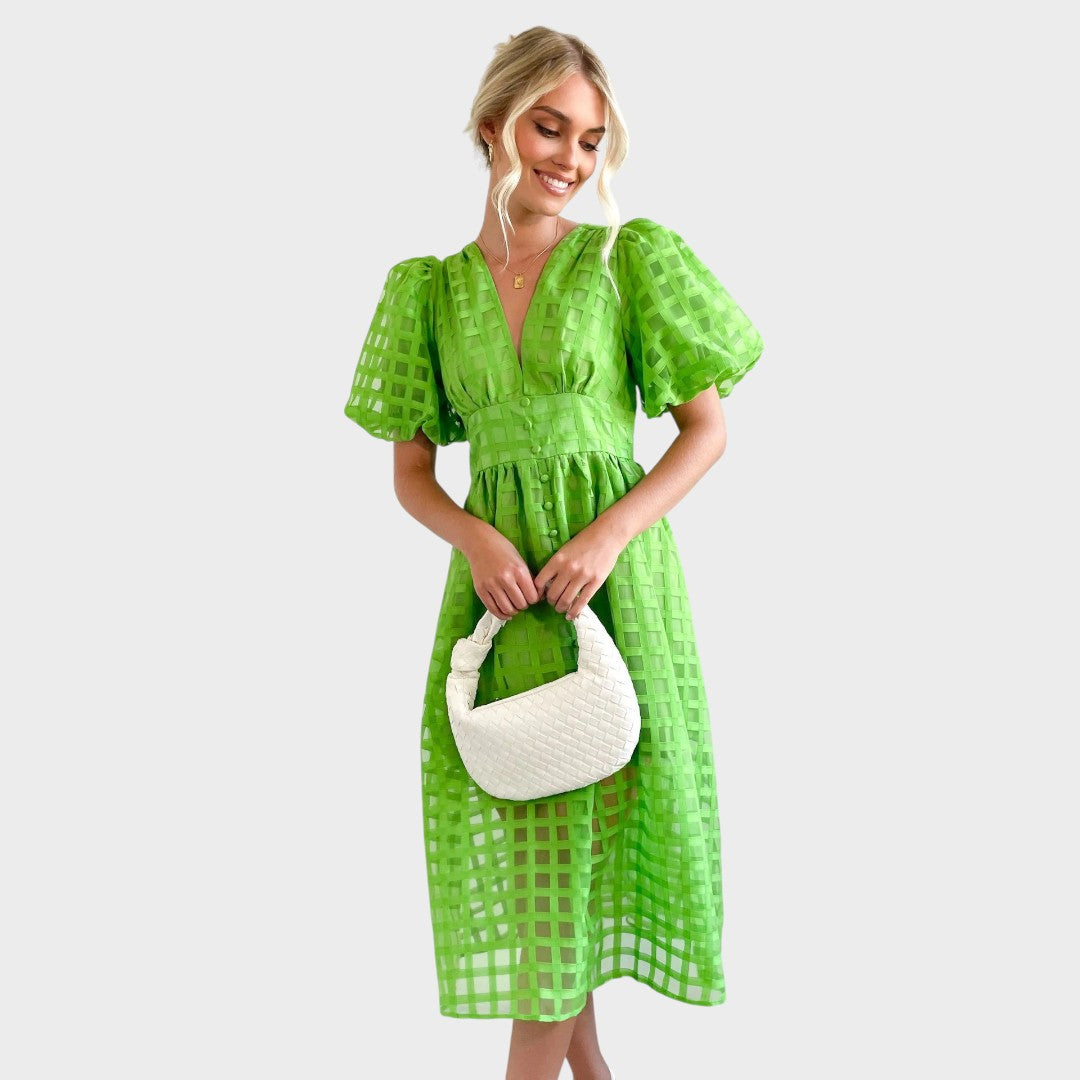 Julia – Vestido de Encaje con Mangas Acampanadas