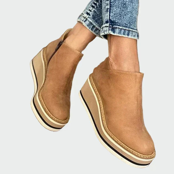 Celia - Elegantes Botines Camel De Cuero Con Plataforma