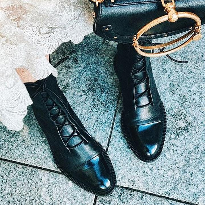 Gabriela - Botas De Cuero Sintético Negro De Alta Calidad