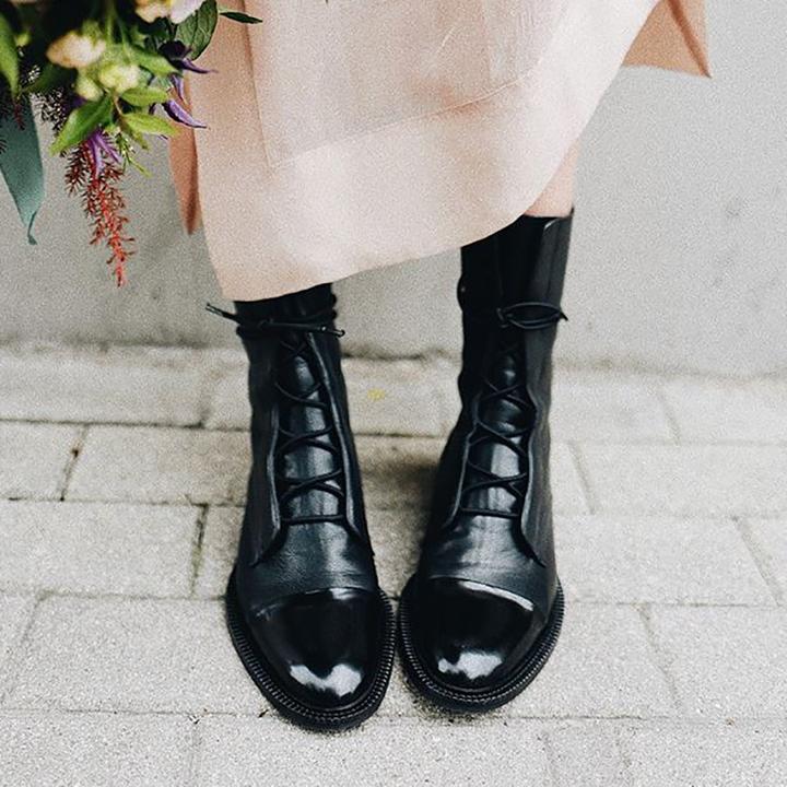 Gabriela - Botas De Cuero Sintético Negro De Alta Calidad