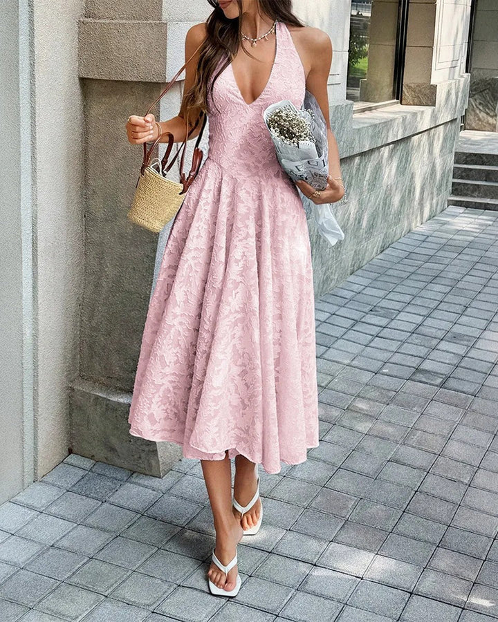 Vestido con Línea de Pliegues