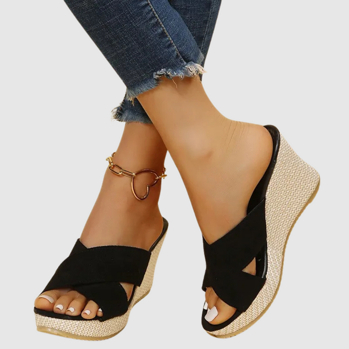 Nives - Elegantes sandalias con cuña