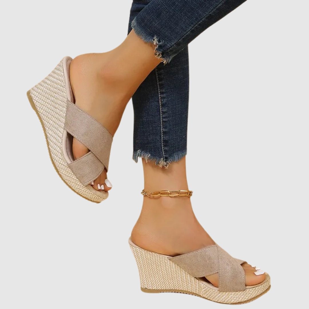 Nives - Elegantes sandalias con cuña