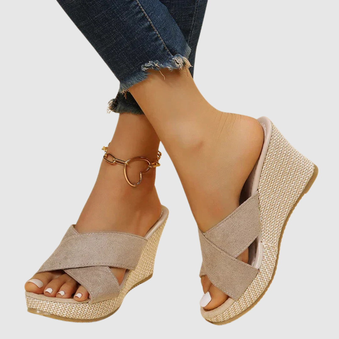 Nives - Elegantes sandalias con cuña