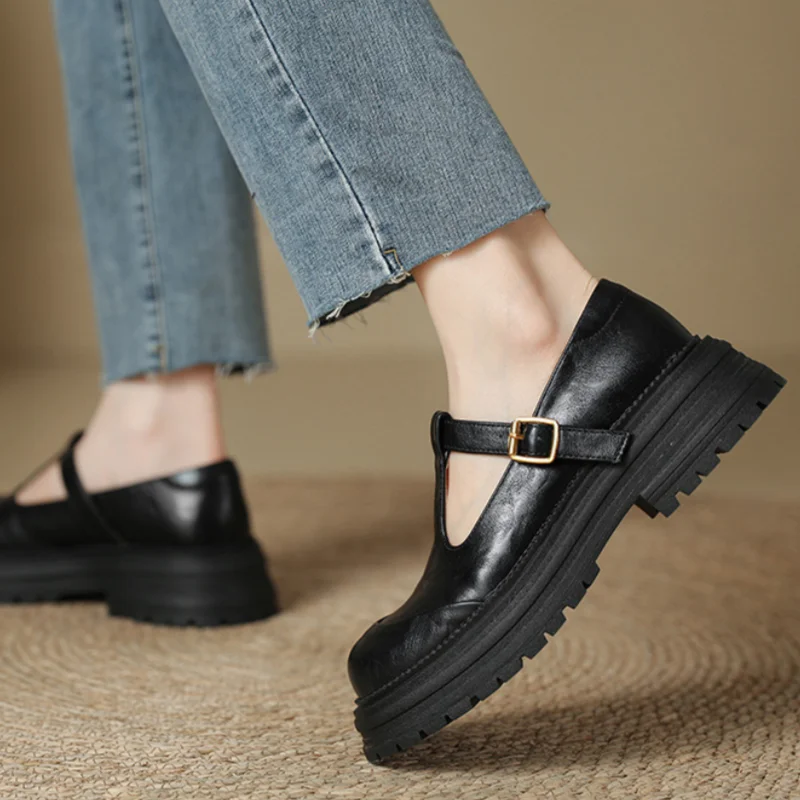 Luisa – Zapatos Vintage de Tacón