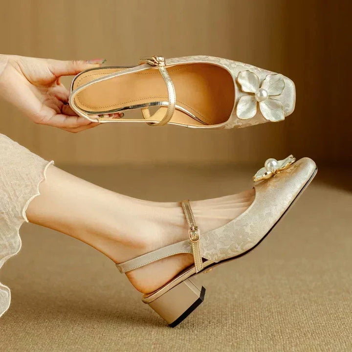 Mathilde – Zapatos elegantes para mujeres con detalle floral