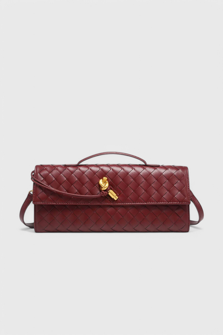 Melanie Clutch con Detalle de Nudo Dorado