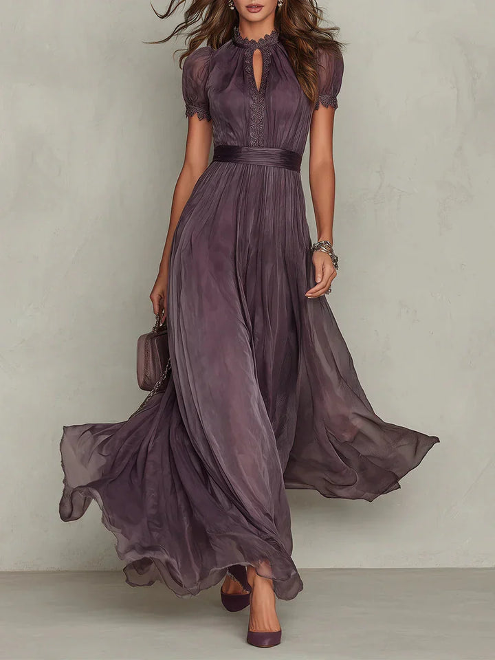 Vestido de Encaje Reinado