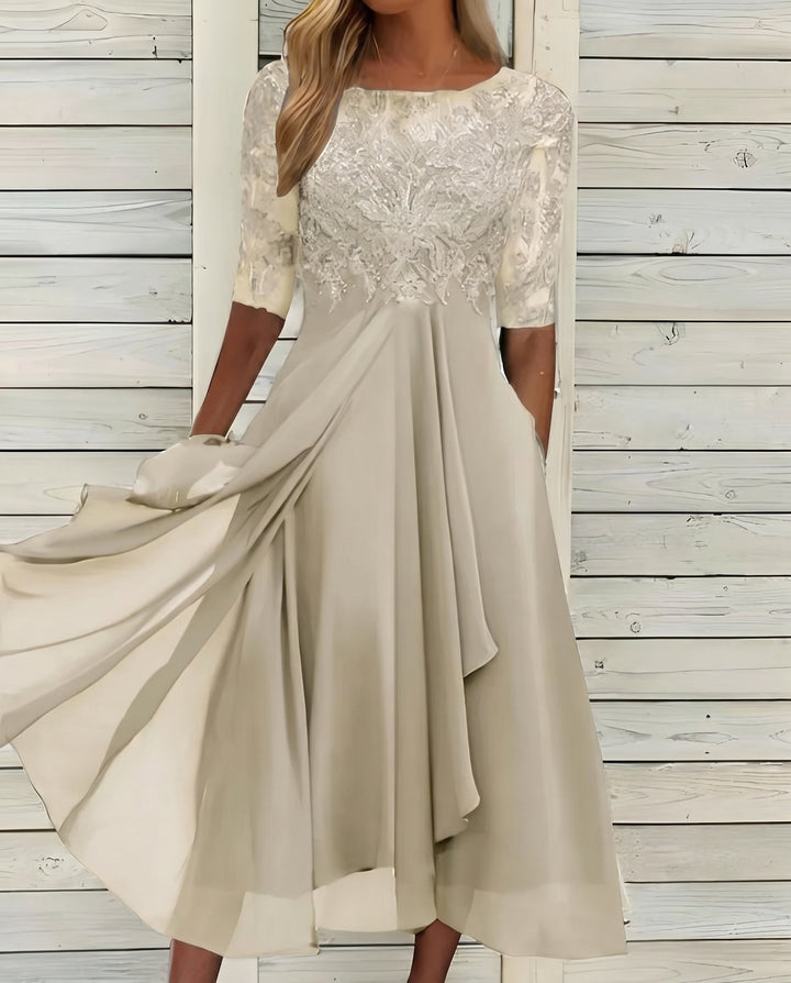Vestido de Encaje Otoñal