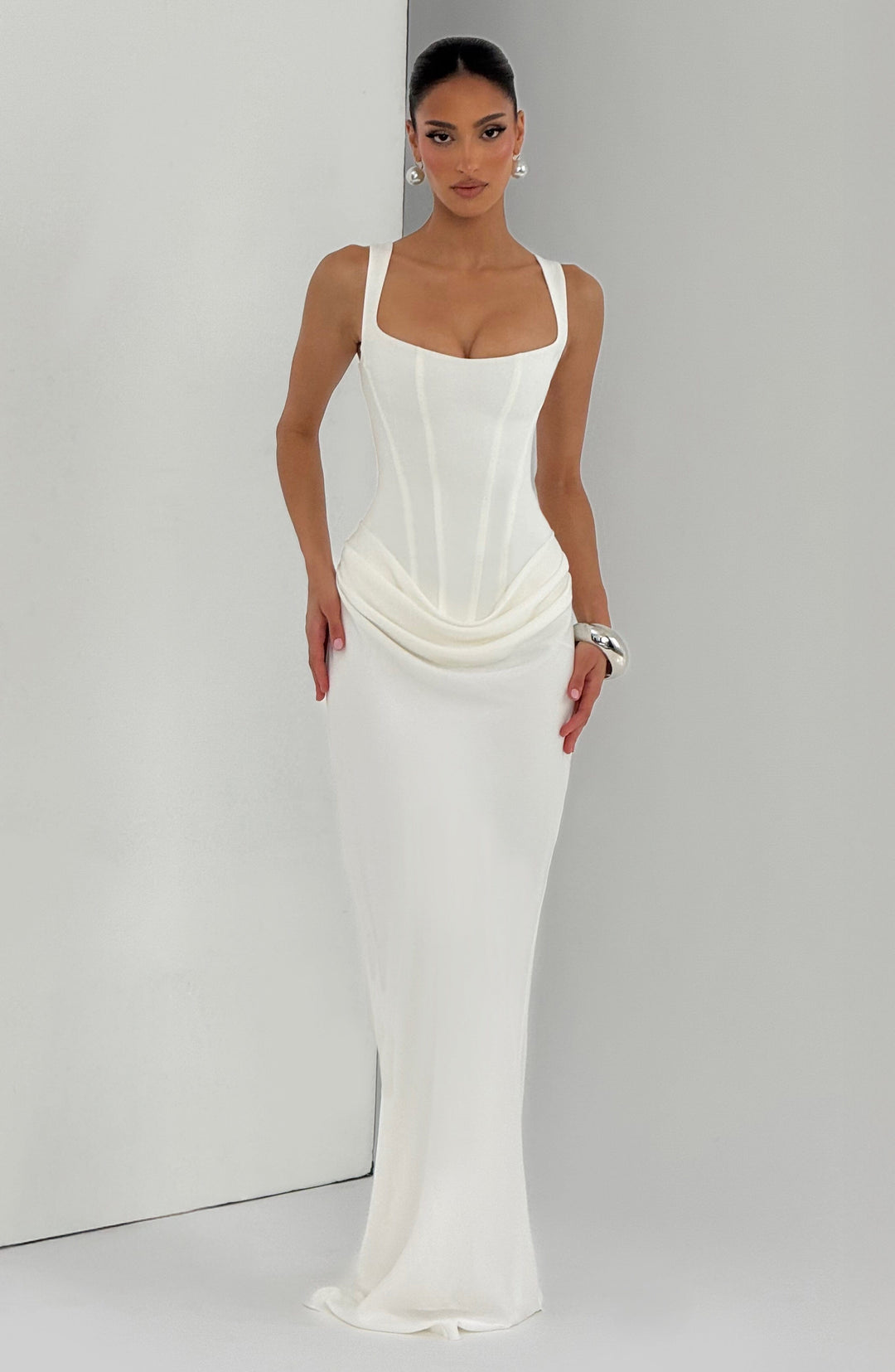 Leonor - Vestido maxi de escote cuadrado