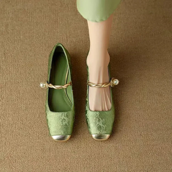 Frieda – Zapatos de tiras clásicos con un look elegante