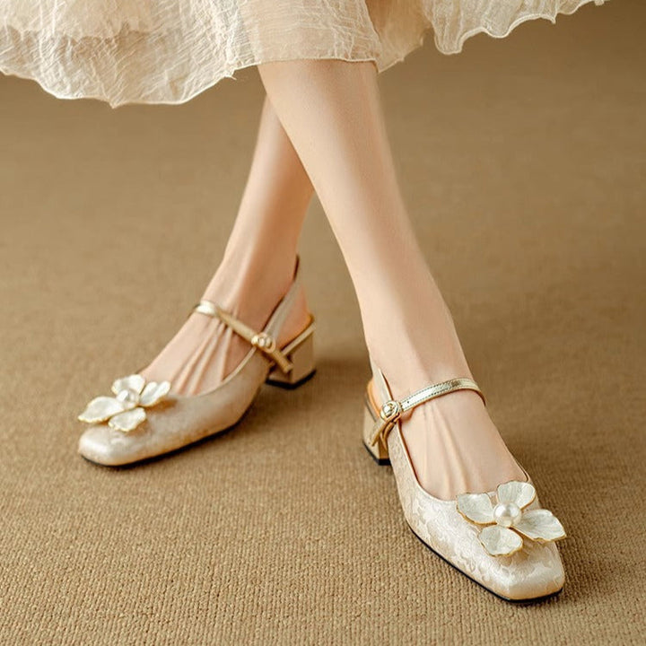 Mathilde – Zapatos elegantes para mujeres con detalle floral
