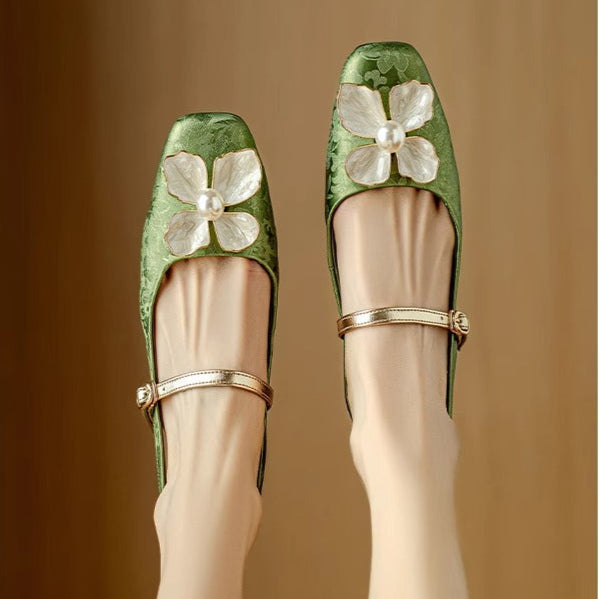 Mathilde – Zapatos elegantes para mujeres con detalle floral