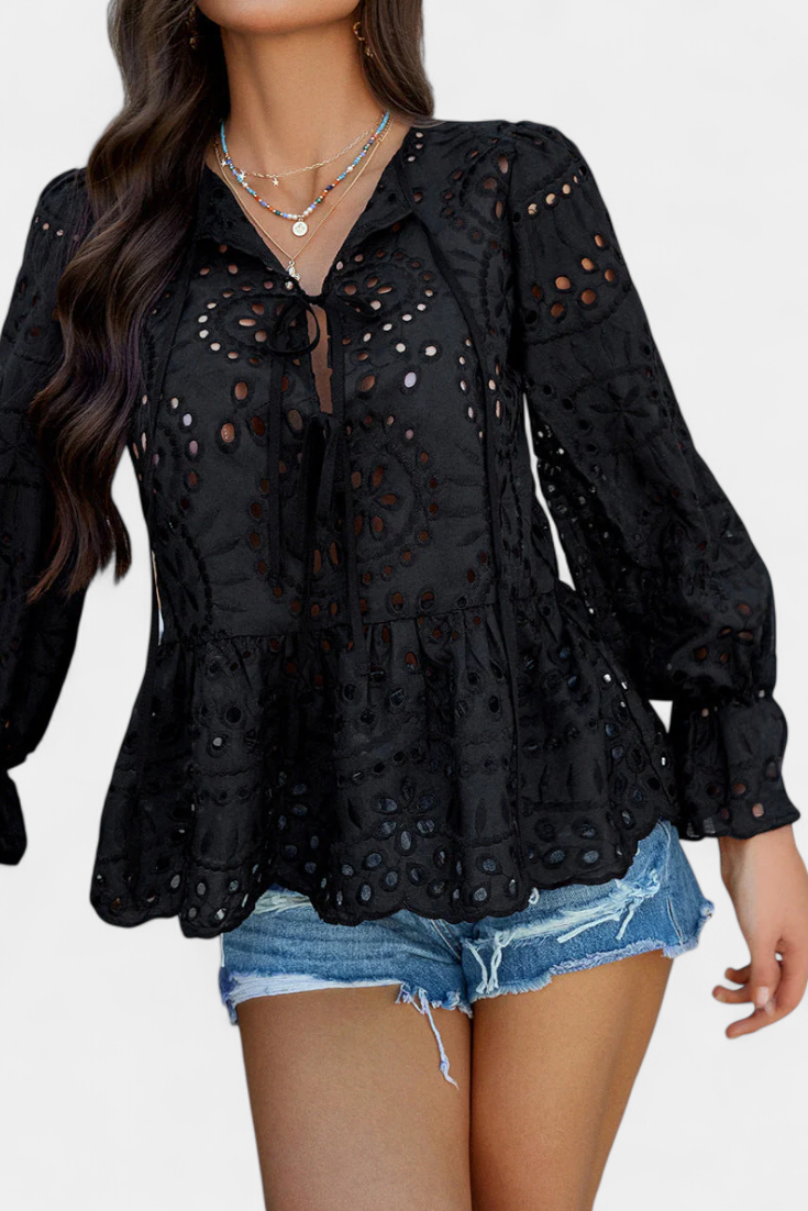Kayden Top Bohemio de Encaje con Corte Fluido